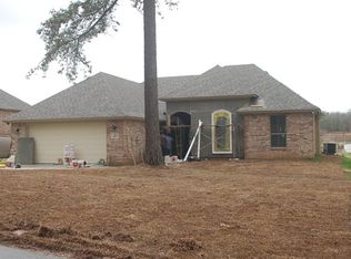 3852 Lakeside Dr, Shreveport, LA 71119