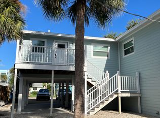 132 Eucalyptus Ct, Fort Myers Beach, FL 33931