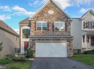 3444 Eagle Ridge Dr, Woodbridge, VA 22191