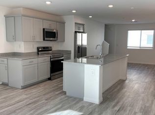 2825 Copper Wind Ln #3, Las Vegas, NV 89183