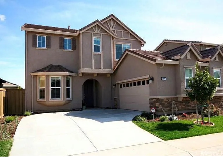 3574 Rulander Way — Photo 1