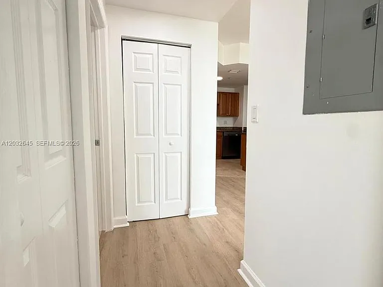 357 Almeria Ave #802 — Photo 23