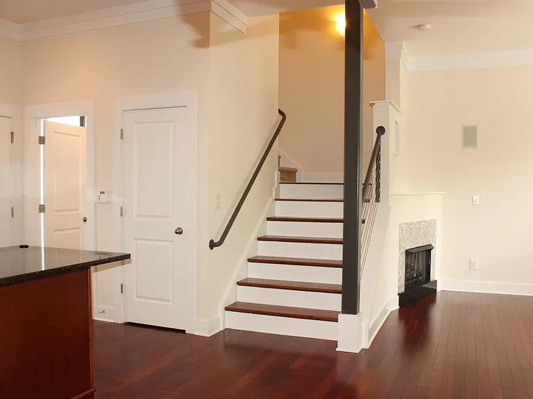 3447 Spencer St — Photo 4