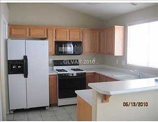 2nd image of 9242 Lady Palm Ct