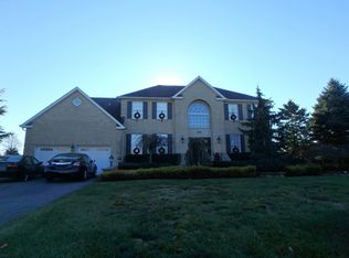 344 Hutchinson Dr, Freehold, NJ 07728