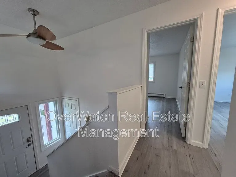 17024 Meadow Creek Dr — Photo 22