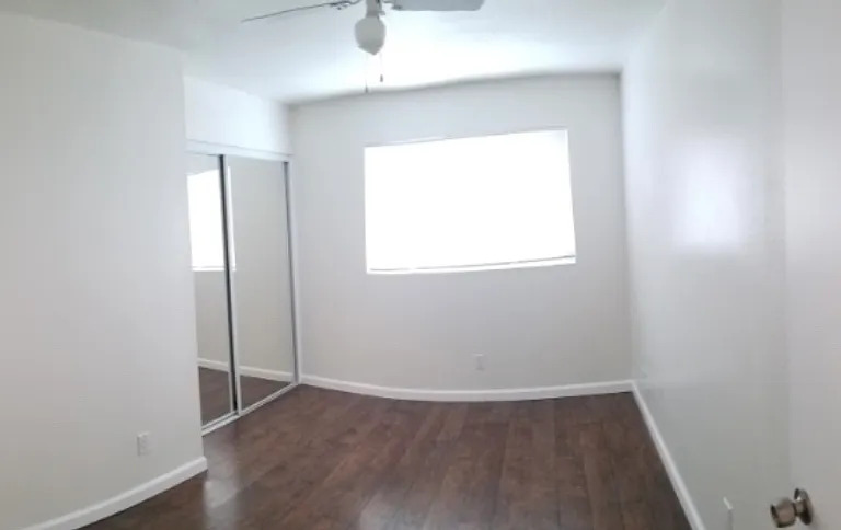 Upstairs 2nd Bedroom