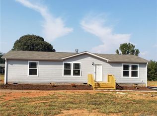 1990 Hass Dr, Newton, NC 28658