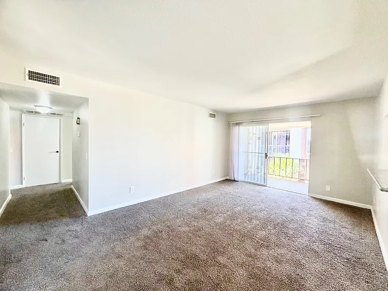 1405 Vegas Valley Dr #298 — Photo 6