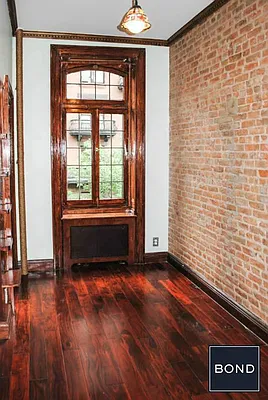 Rented by Bond New York | media 6