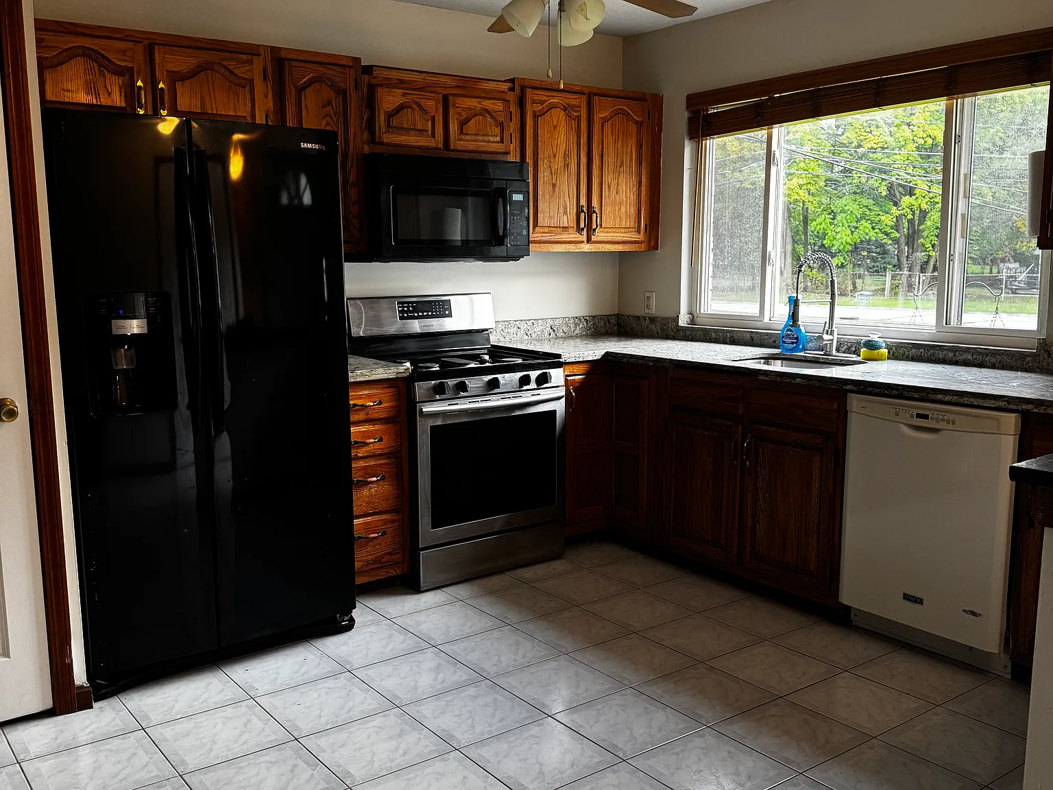 16720 Benedict Dr — Photo 4