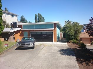 3736 W Commodore Way, Seattle, WA 98199