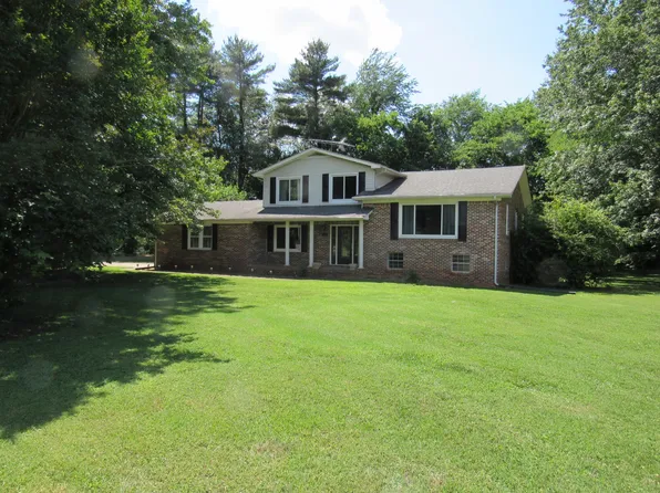 96 Gillespie St, McMinnville, TN 37110