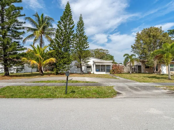 631 NE 57th Street, Oakland Park, FL 33334