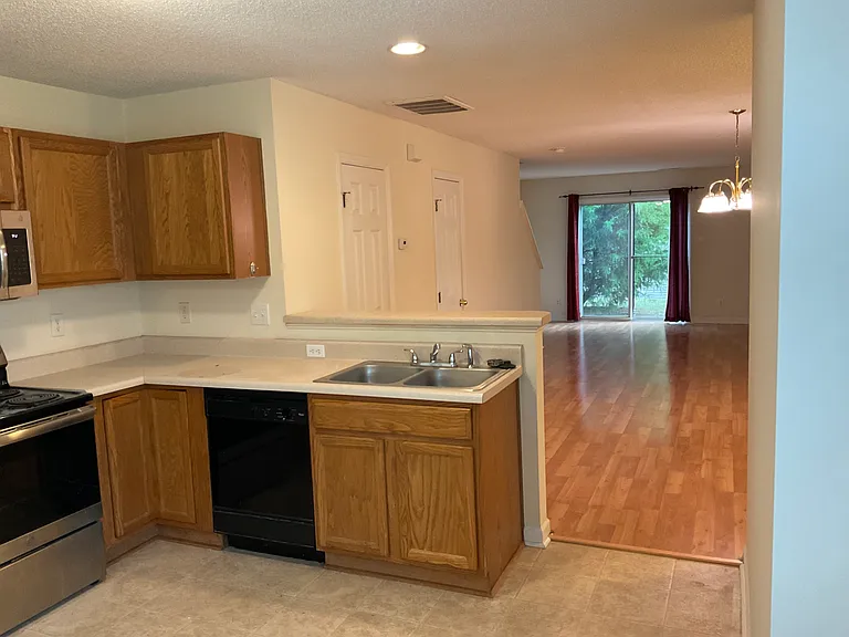 107 Higher Learning Dr — Photo 10