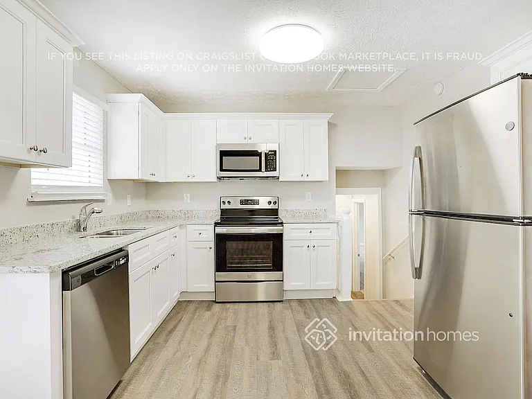 1114 Westchester Dr SW — Photo 9