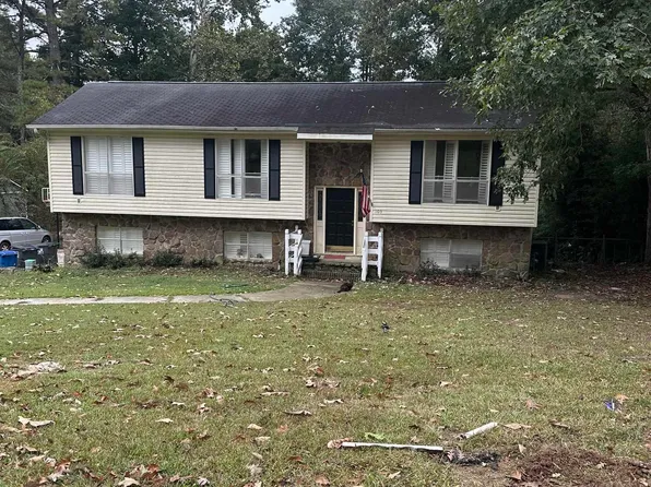103 Dawn Cir, Trussville, AL 35173