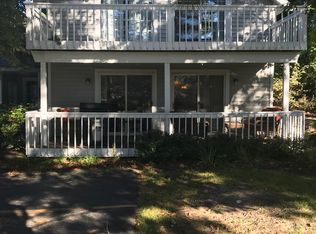 17506 N Fruitport Rd, Spring Lake, MI 49456