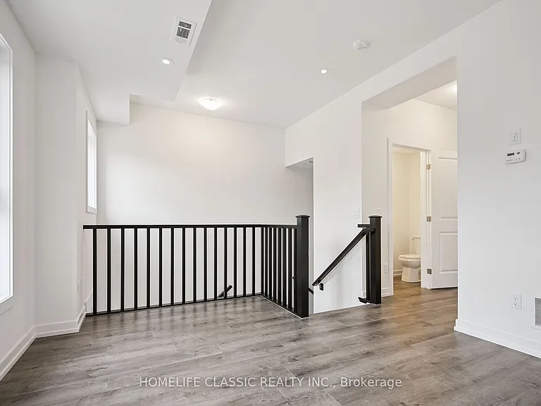 57 Great Falls Blvd — Photo 3