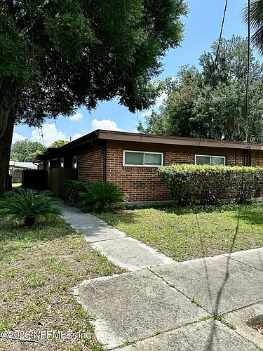 2821 Searchwood Dr Photo 1