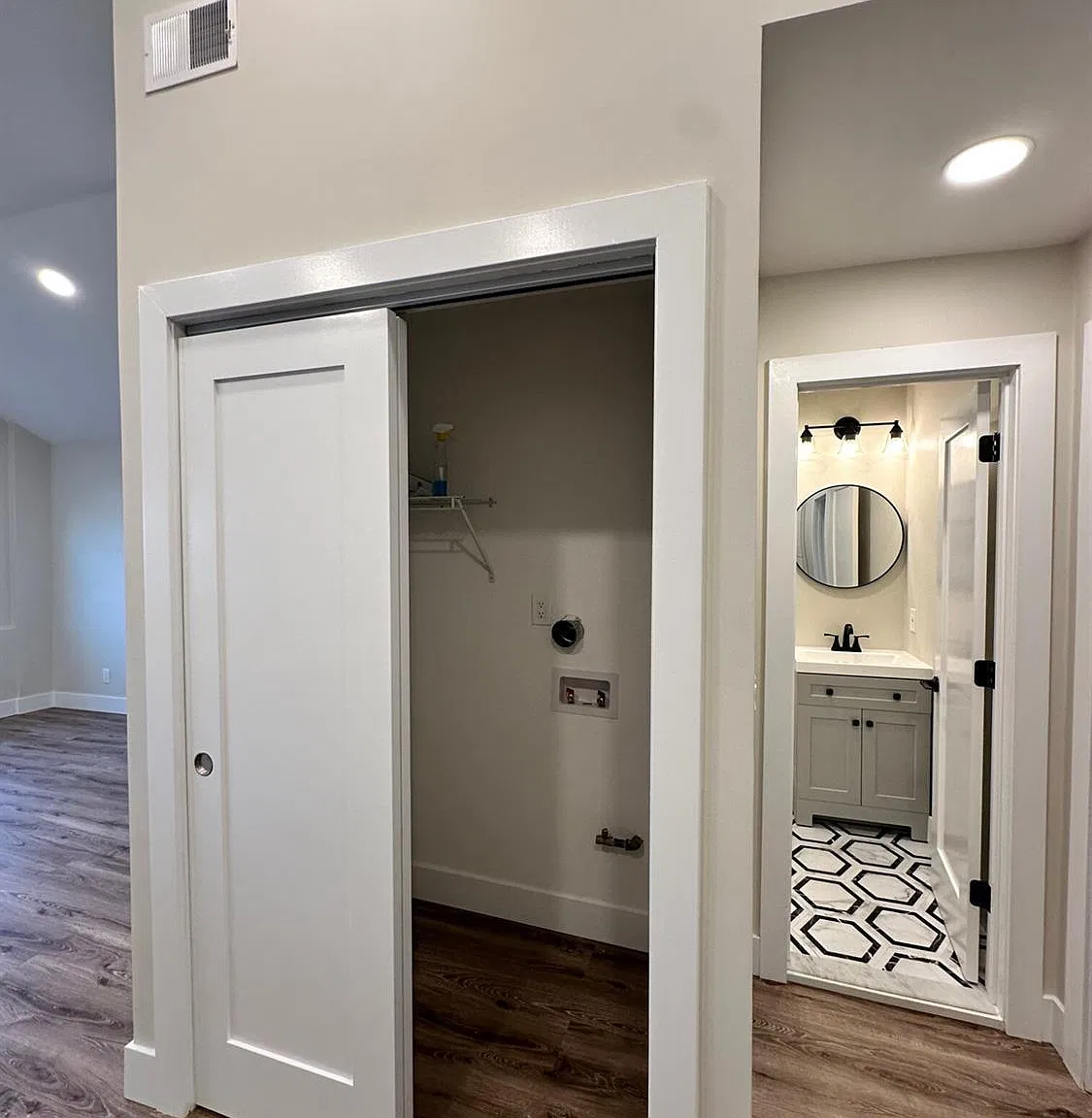 2 bed, 1.0 bath, $2,650 — Photo 4
