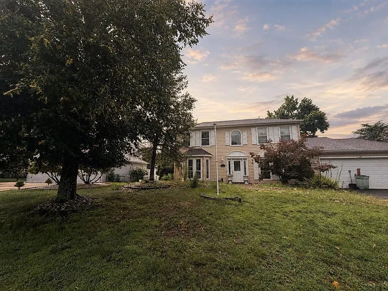 8 Lindner Ln — Photo 4