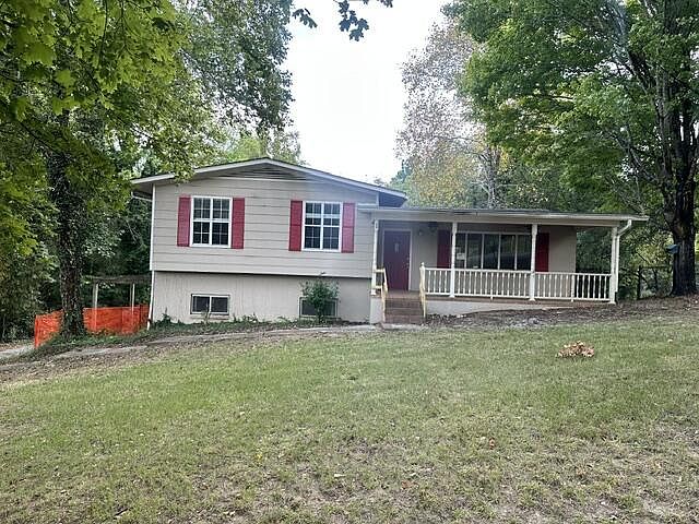 1st image of 18 Alpine Dr
