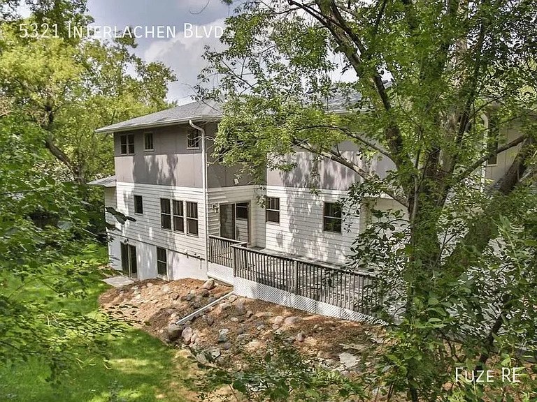 5321 Interlachen Blvd — Photo 34