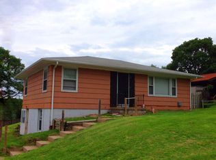 3624 S 17th St, Saint Joseph, MO 64503