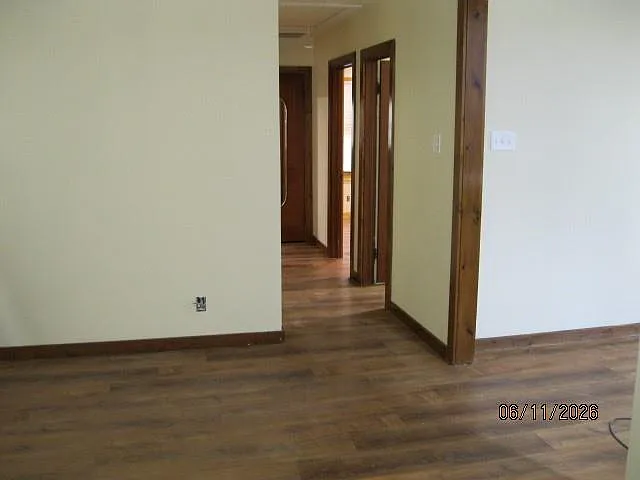 900 Central Ave — Photo 11