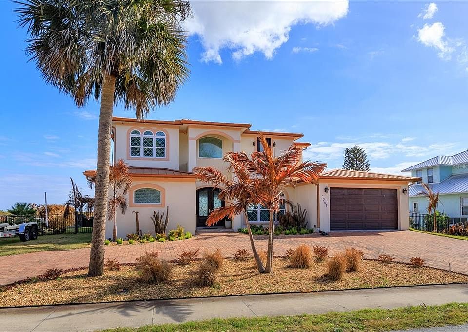 1st image of 1201 S Riverside Dr