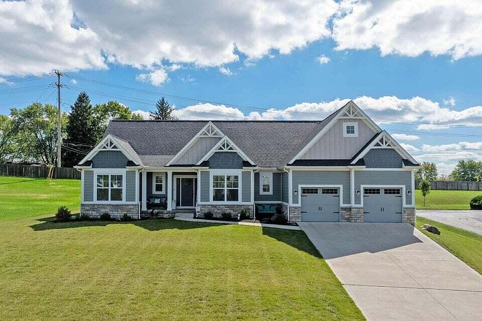 1st image of 375 Buena Vista Dr