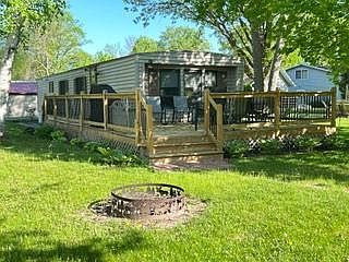 3rd image of 39572 E Moose Ln