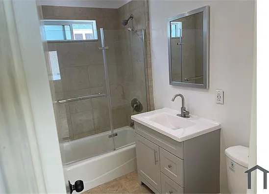 10057 Tujunga Canyon Blvd — Photo 6