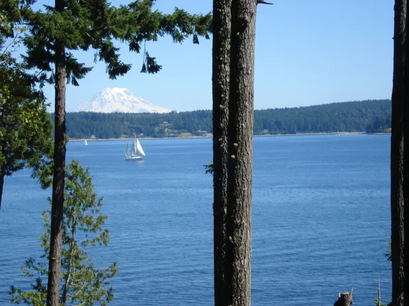 330 E Pointes Dr E, Shelton, WA 98584