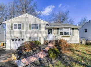363 Midway Ave, Fanwood, NJ 07023