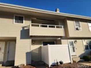 634 Summer Winds Ln, Saint Peters, MO