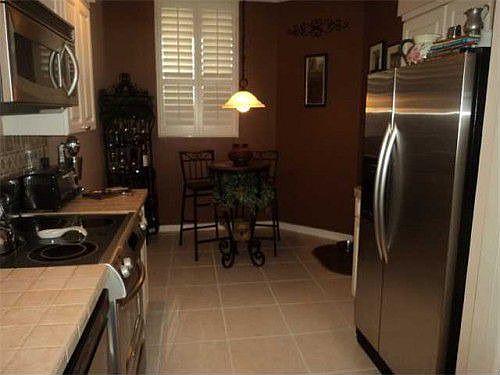 5th image of 11370 Twelve Oaks Way APT 514