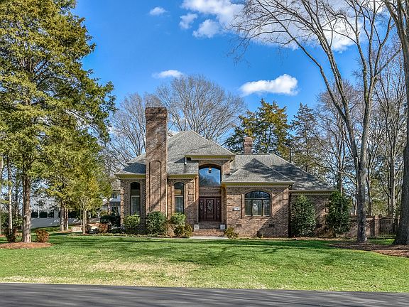 2nd image of 5145 Carmel Club Dr