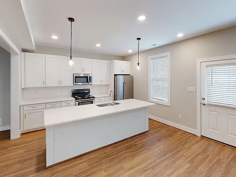 3307 Cutshaw Ave #D — Photo 5
