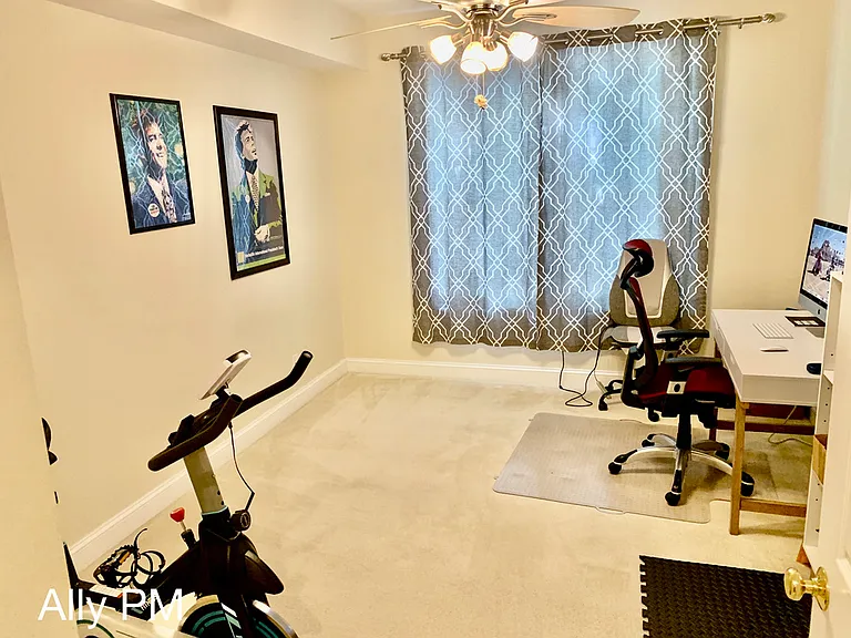 1052 Glenwood Station Ln #1 — Photo 10