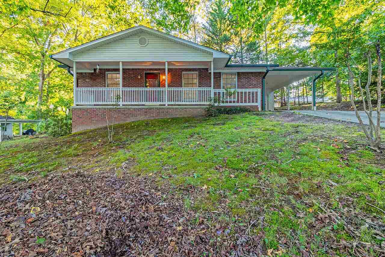 120 Stancil Dr, Toccoa, GA 30577 | Zillow