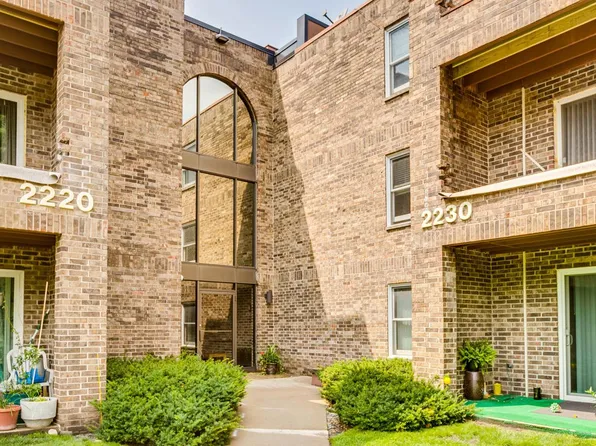 2230 Midland Grove Rd APT 101, Roseville, MN 55113
