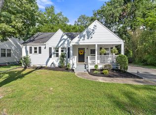 104 N Moore Rd, Chattanooga, TN 37411