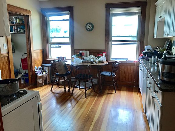 2nd image of 35 Iroquois St #1B