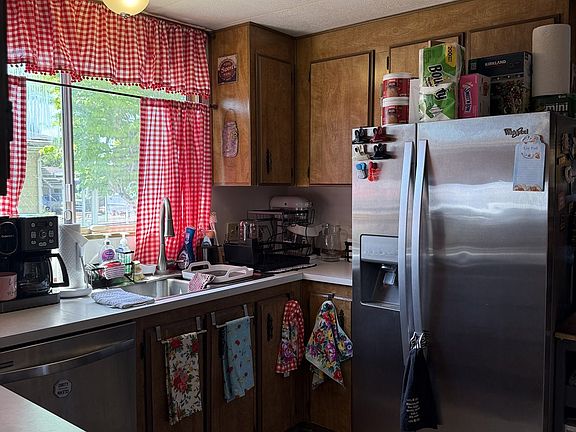 4th image of 13640 SE Highway 212 Unit 95