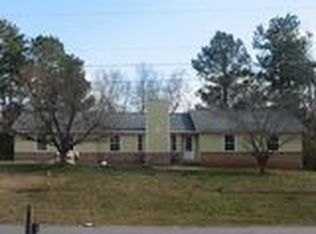 140 Fairway Cir, Athens, GA 30607