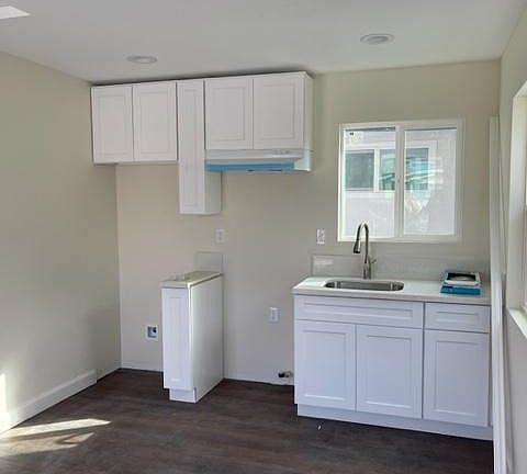4th image of 9913 Rideau St #9913