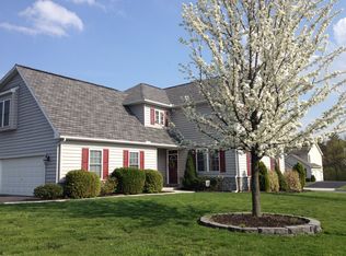 10 West Vw, Carlisle, PA 17013