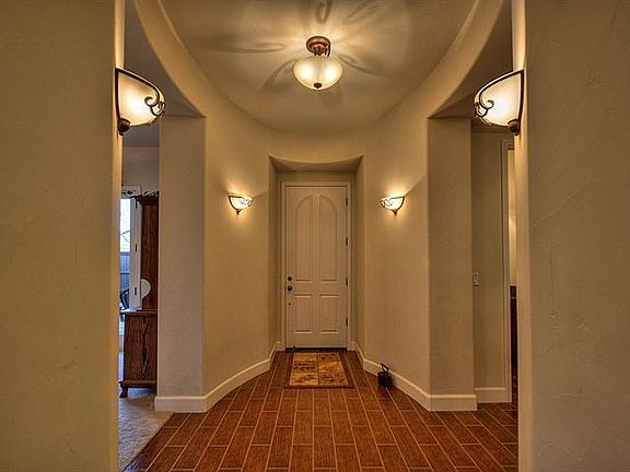 3rd image of 1847 Sorrell Cir